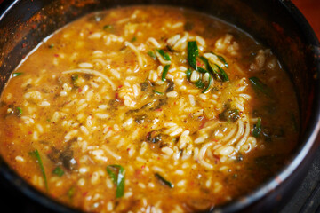 chueotang, (ground) loach in hot bean paste soup