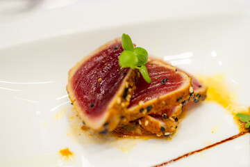 Sliced of grill tuna dish