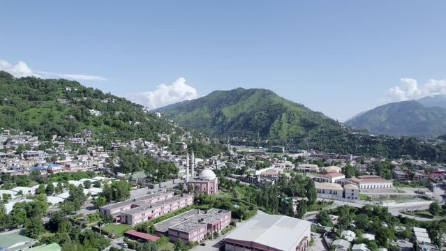 Muzaffarabad Is The Capital And Largest City Of Azad Kashmir, And The 60th Largest In Pakistan. The City Is Located In Muzaffarabad District, Near The Confluence Of The Jhelum And Neelum Rivers.