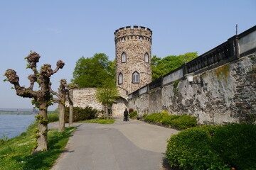 Grauer Turm Schlossgarten Schloss Engers