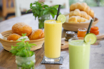 breakfast juice and cake