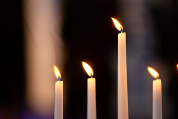 handels blowing to the side 