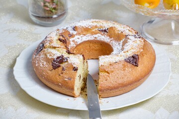 donut with chocolate