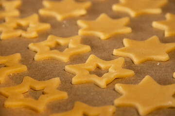 weihnachtsbäckerei konditorei bäckerei backen gebäck weihnachtsgebäck handarbeit weihnachten kinder lecker 