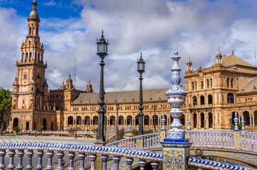 Obraz premium Nobody walking near fountain at the Spain Square Plaza de Espana in Seville city, Andalusia, Spain. Example of Moorish and Renaissance revival