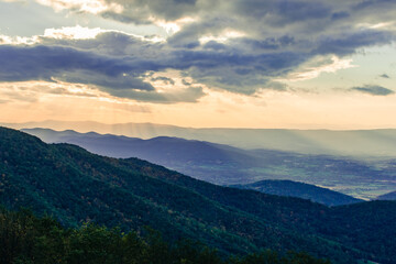 Naklejka na ściany i meble View of Old Man in the Mountain at sunset from Skyline Drive in Shenandoah National Park, Virginia