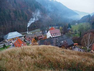Weihnachtsmarkt in der Ravennaschlucht im Hochschwarzwald
