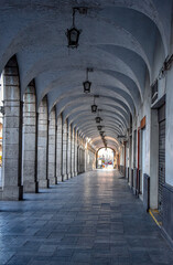 Fototapeta premium Arcos en la Plaza de Armas Arequipa Peru 