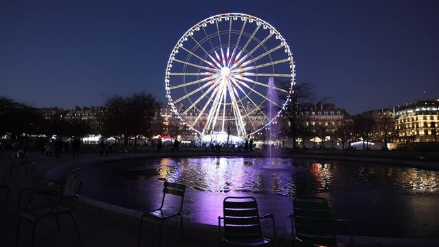 Grande Roue Tuilerie &agrave; Paris la nuit