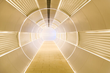 Obraz premium Background of long futuristic tunnel