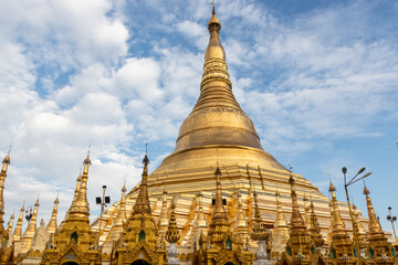 Fototapeta premium Shwedagon Paya pagoda Myanmar