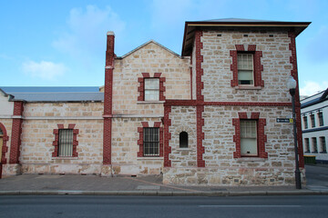 old stone and brick building (factory ?) in fremantle (australia)