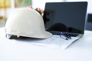 Safety helmet and computer of drawing engineer