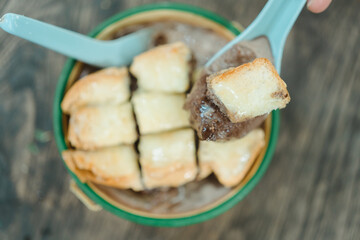 Shaved ice and bread is a popular desserts. Famous dessert during summer. Close up
