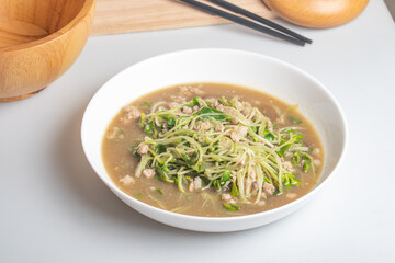 Stir Fried Sunflower Sprouts with Minced Pork