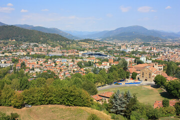 Fototapeta na wymiar Panorama of the ancient city of Bergamo