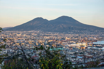 Napoli ed il Vesuvio
