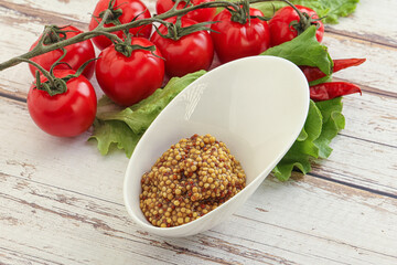 Mustard seeds sauce in the bowl