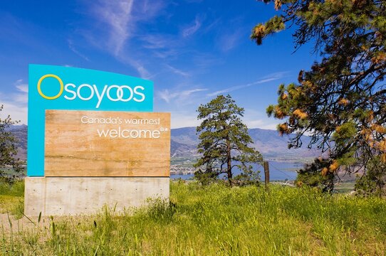 Osoyoos BC, Canada welcome sign