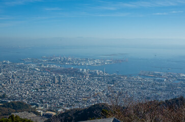 日本三大夜景の掬星台からの眺め（大阪湾、神戸都心）