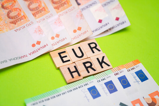 The inscription EUR HRK, i.e. the Euro to Kuna exchange rate. Croatia adopts the euro and joins the euro zone