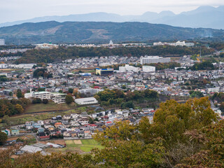 Fototapeta na wymiar 弘法山展望台からの秦野市街の眺め