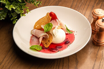 Buratta with Parma Ham, Pear and Sauce