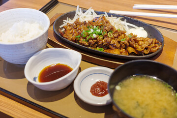 とても美味しい日本の焼肉定食