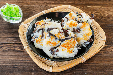 	自家製きくらげ天