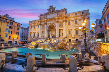 Naklejka na ściany i meble Rome, Italy at Trevi Fountain