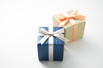 ギフトボックス　白背景