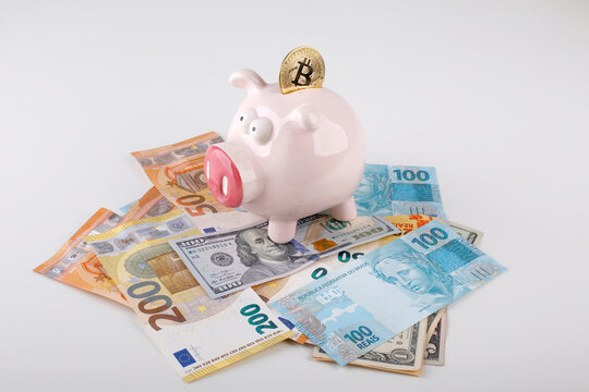 criptomoeda bitcoin BTC como reserva de valor frente ao d&oacute;lar euro real, poupan&ccedil;a