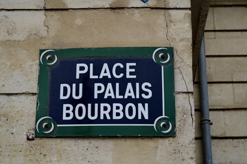 Place du Palais Bourbon. Plaque de nom de rue. Paris.