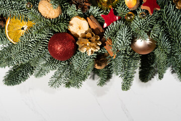 Fototapeta na wymiar Christmas background with Christmas tree and decor. 