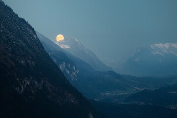 Moonrise Zillertal, Austria | Mondaufgang im Zillertal (Österreich)