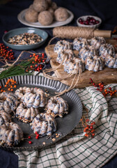 DIY Winter, Vogelfutter selber machen, Dekoration im Winter basteln, Vögel füttern
