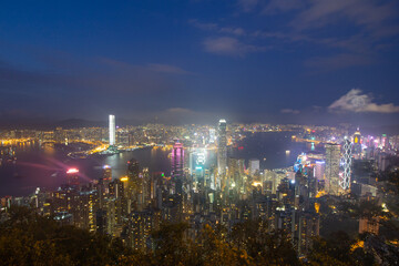 Obraz premium Beautiful night view at Victoria Harbour, Hong Kong