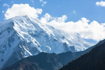 Crédence de cuisine en verre imprimé Nanga Parbat Nanga Parbat is the ninth highest mountain in the world and western anchor of the Himalayas. Located in Pakistan, it is one of the 14 eight-thousanders, with a summit elevation of 8126 m.