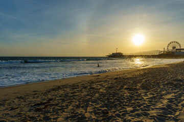 Fototapeta na wymiar Santa Monica Sunset
