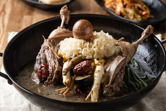 한국음식 닭백숙