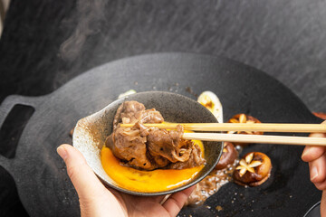 普通のすきやき　 sukiyaki with high-quality Japanese food