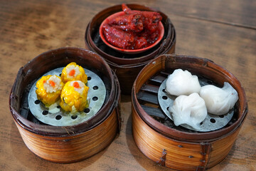 Dim sum is a large range of small Cantonese dishes that are traditionally enjoyed in restaurants for brunch. Most modern dim sum dishes are commonly associated with Cantonese cuisine, although dim sum