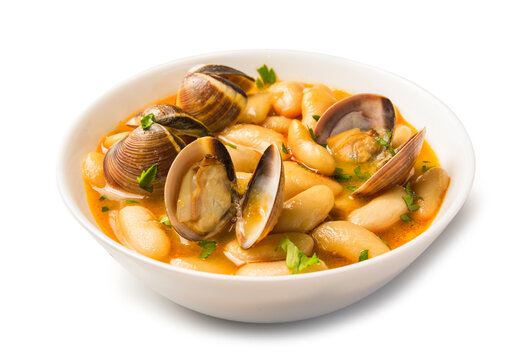 alubias con almejas