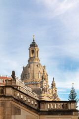 Fototapeta na wymiar The Dresden Frauenkirche church during Advent