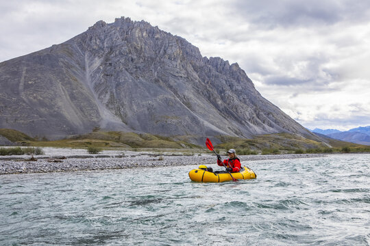 Boating on the Marsh Fork River, Brooks Range, Arctic National Wildlife Refuge, Alaska, USA