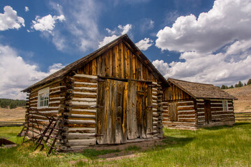 Log Cabin's in Colorado High Country