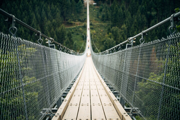 Obraz premium suspension bridge in germany
