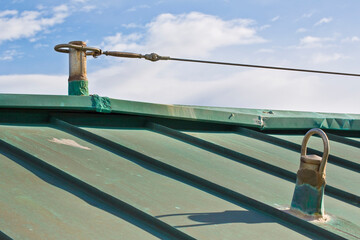 Horizontal lifeline fall protection system with inox stainless s