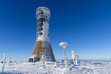 Śnieżnik, wieża widokowa na górze © Lukasz Struk