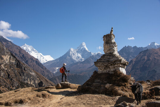 Stone chorten and high mountains, Everest region, Khumbu, Nepal